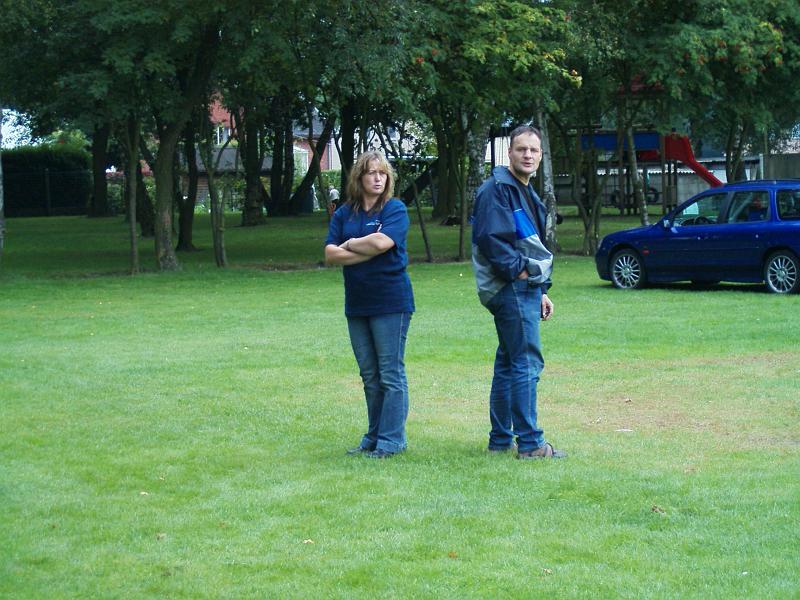 CCW Ford Treffen Belgien 2005-038.JPG - Martina und Dirk